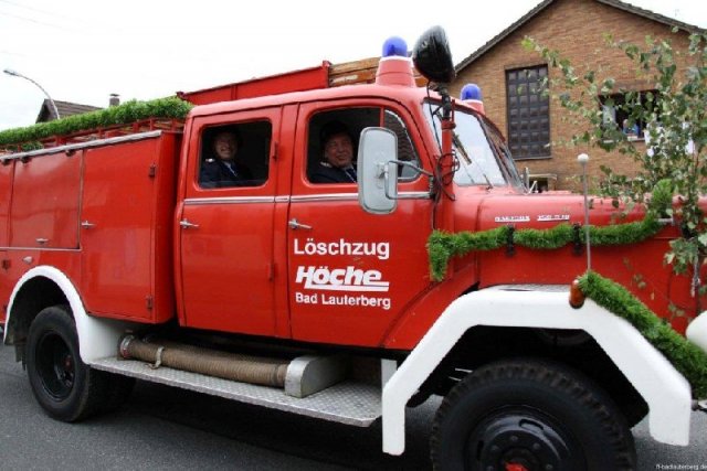 2010-08-15 Festumzug 750 Jahre Barbis (147)